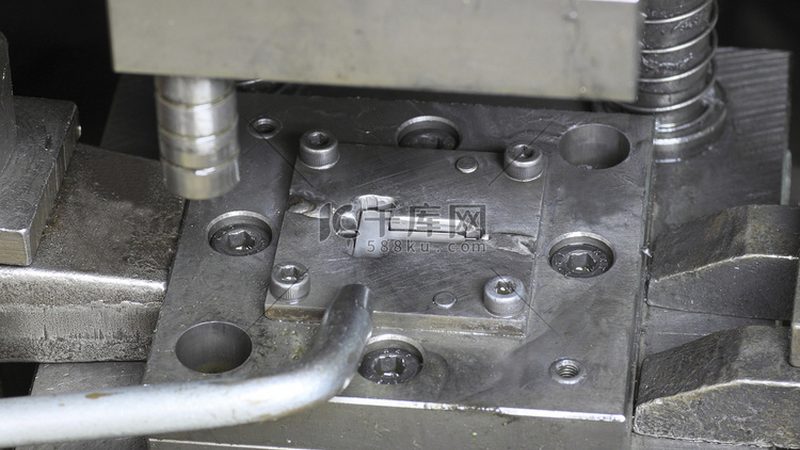 五金模具加工工艺流程培训：揭秘高效生产之道