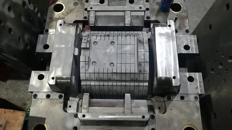 精密模具定制加工步骤详解