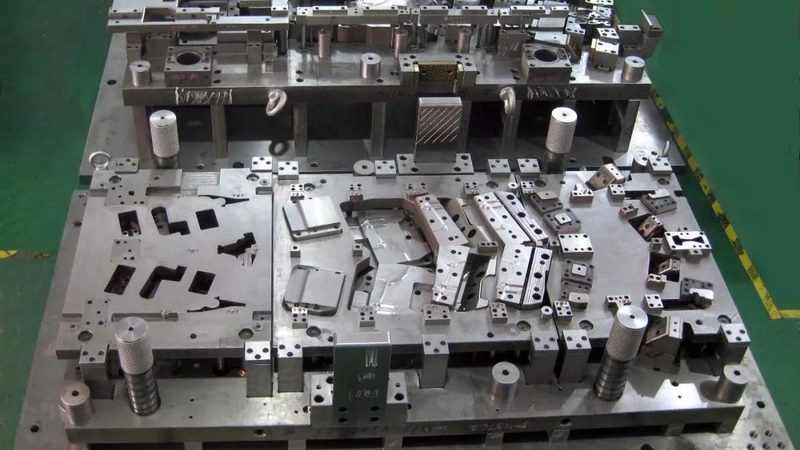 家电模具批发价格：揭秘模具制造的成本构成**