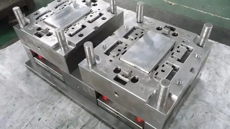 冲压模具间隙确定的关键因素及方法